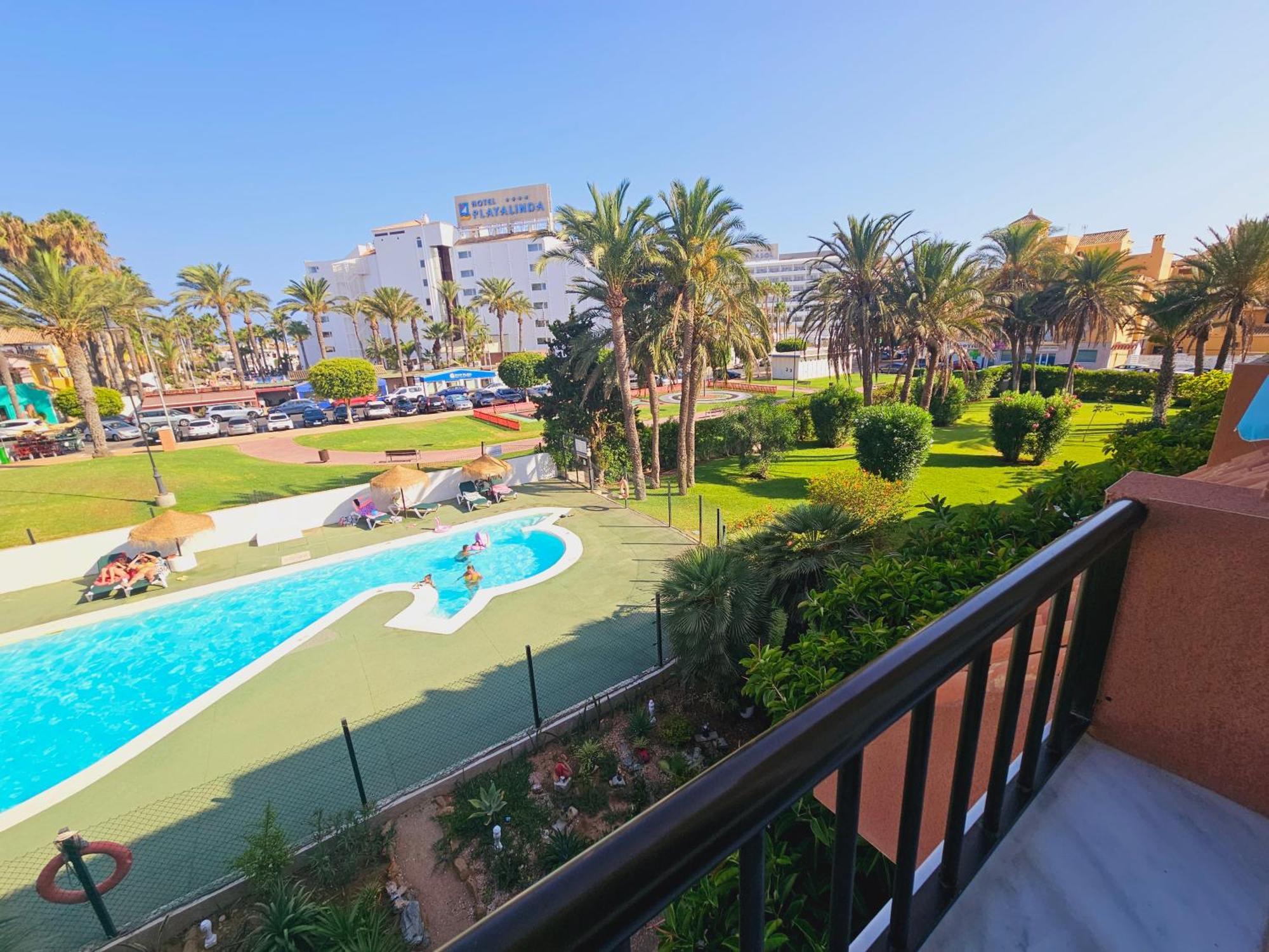 Apartamento Buganvilla Beach Roquetas de Mar Luaran gambar