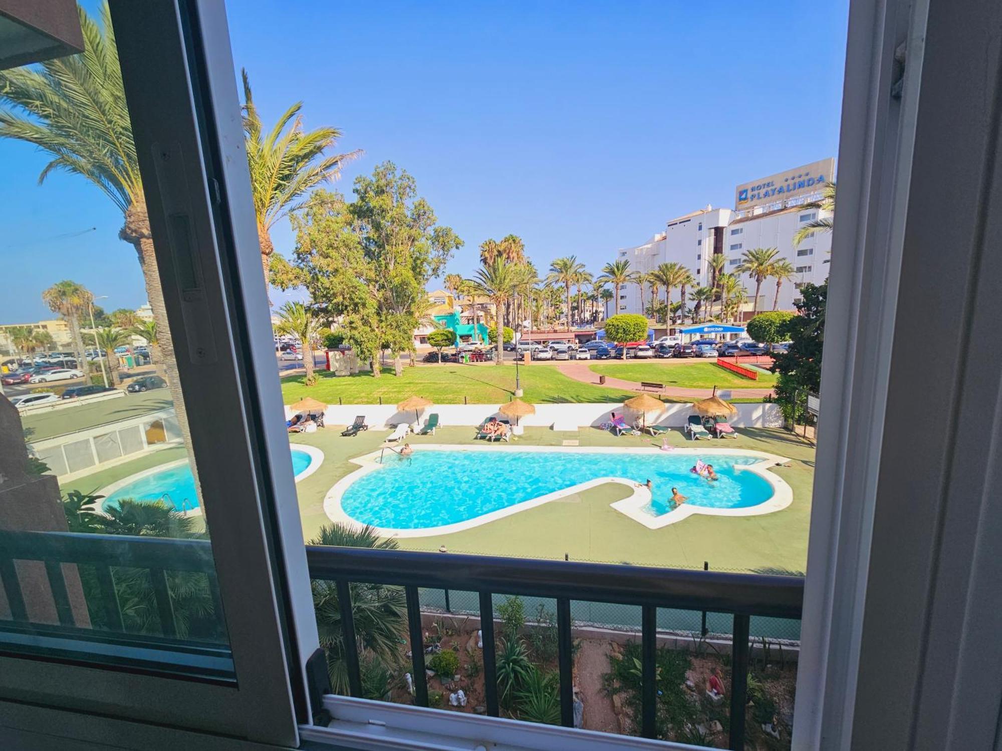 Apartamento Buganvilla Beach Roquetas de Mar Luaran gambar